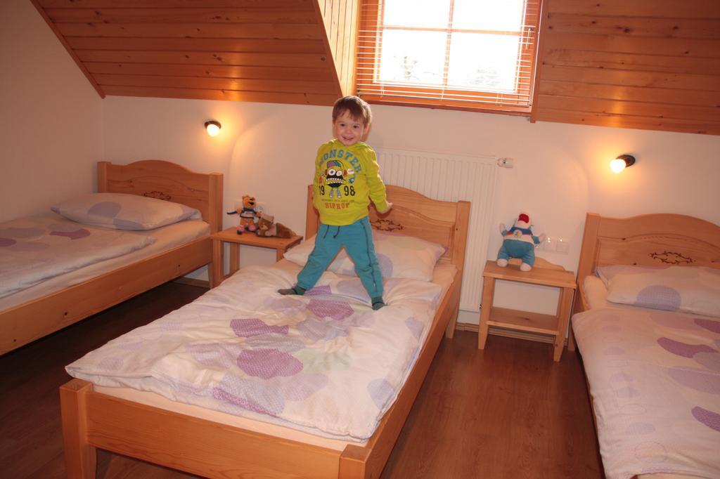 Villa Tourist Farm "Pri Biscu" Bled Habitación foto